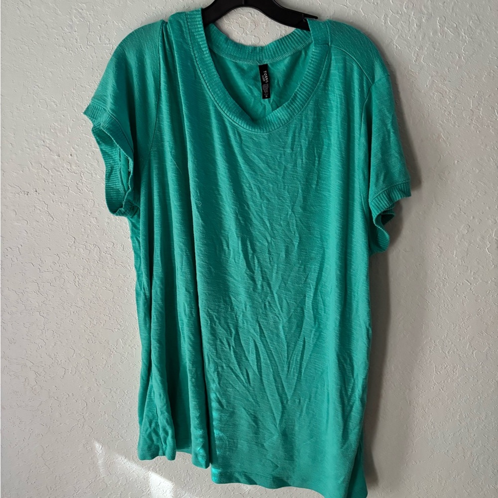 Torrid Vibrant Teal Short Sleeve Top
